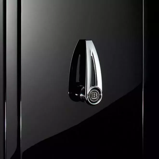 Взломостойкий сейф Stockinger BRABUS 12V