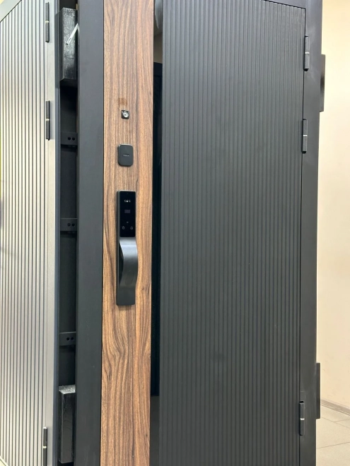Электронный замок SAFEBURG S1030 Premium